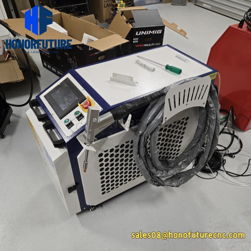 เครื่องเชื่อมเลเซอร์แบบมือถือ  - Industrial Laser Welding Machine บทวิจารณ์และราคา